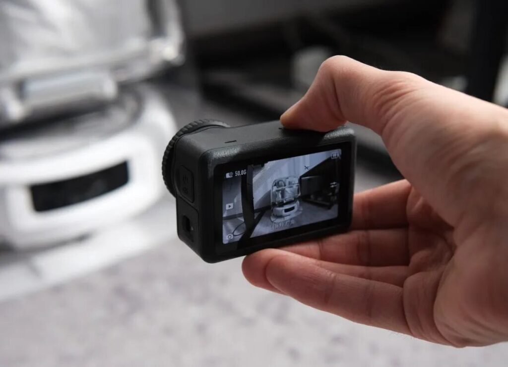 DJI Osmo Action 6 กล้องแอ็กชัน 2025 เซนเซอร์ใหญ่ ถ่าย 8K กันสั่นนิ่งที่สุดในรุ่น
