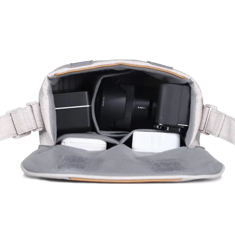 Ulanzi F01 Camera Sling Bag 4