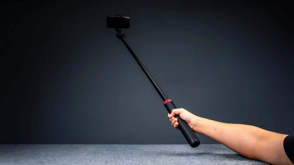 Ulanzi mt 44 extendable vlog tripod monopod อุปกรณ์อเนกประสงค์สุดล้ำสำหรับครีเอเตอร์ยุคใหม่ (1)