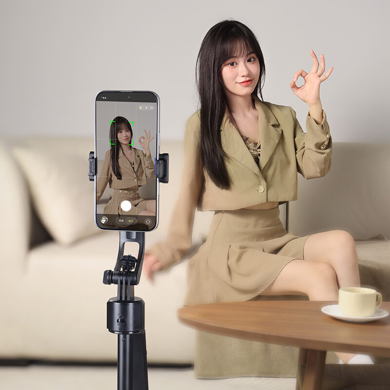 Ulanzi TT23 Auto Tracking Selfie Stick Tripod ไม้เซลฟี่ ขาตั้งกล้อง ขาตั้งมือถืออัจฉริยะ พร้อมระบบติดตาม AI อัตโนมัติ