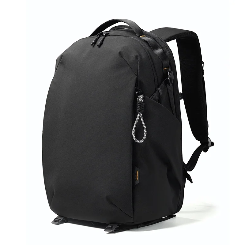 Ulanzi กระเป๋าเป้ YY038 Travel Backpack 22L กระเป๋ากล้อง